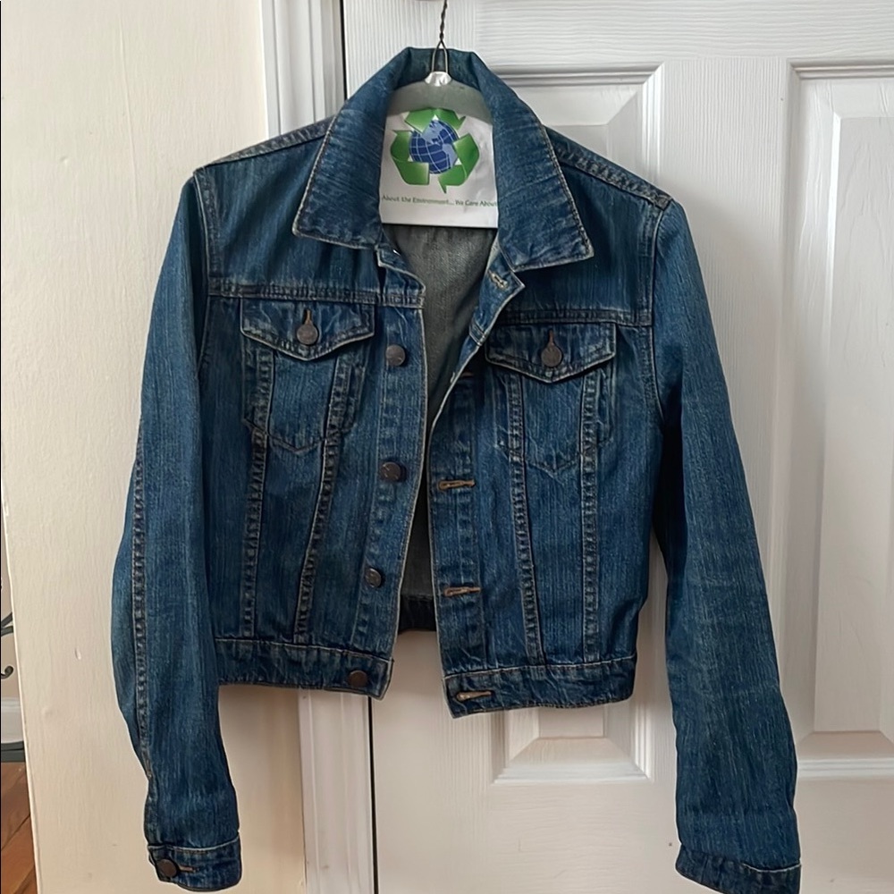BDG Cropped denim jean jacket